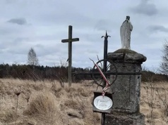 Zbrodnia w Hucie Pieniackiej. "Nie spoczniemy, dopóki szczątki zamordowanych rodaków nie zostaną odnalezione"