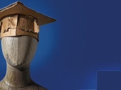 Kup sobie dyplom, czyli kulisy wrocławskiej uczelni. "Nie wiem nawet, kto był moim promotorem"