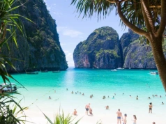 Polacy zapłacą więcej. Popularny kraj podnosi ceny biletów lotniczych