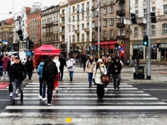 Z czym mierzą się single? "Czuję, jakby to ze mną było coś nie tak"