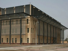 Szturmy na amerykańskie placówki dyplomatyczne