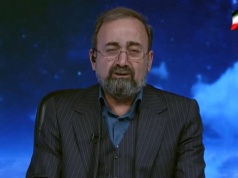 Ogłaszał śmierć najwyższego przywódcy Iranu. Prezenter nie mógł się opanować