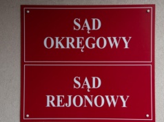Chciał wyjaśnić sprawy rodzinne. Teraz odpowie za zabójstwo. Jest akt oskarżenia w sprawie tragedii w Kochanowicach