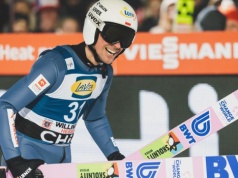 Po pierwszej serii pachniało podium dla Piotra Żyły. W finale Polak zobaczył rekord skoczni!