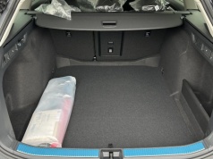 Prawie 700 litrów bagażnika, automat w standardzie i 20 tys. zł mniej. To duże europejskie kombi znów skłania do zastanowienia