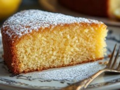 Na dzień kobiet zrobię proste ciasto cytrynowe. Wilgotne, aromatyczne i świetnie pasuje do kawki