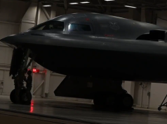 "Żaden naród nie powinien wątpić w determinację Ameryki". USA pokazały broń użytą w Iranie