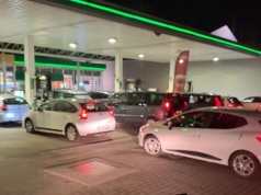 Trwa inwazja na stacje paliw