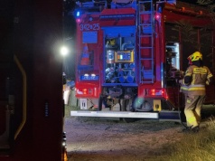 Groźny pożar w Bugaju. Na miejscu kilkudziesięciu stażaków