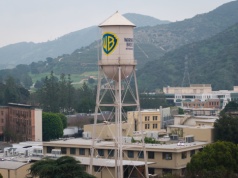 Przejęcie (jak) w amerykańskim filmie. Paramount kupuje właściciela TVN