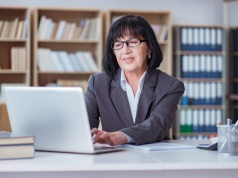 Jak wypełnić sprawozdanie o terminach zapłaty w transakcjach handlowych