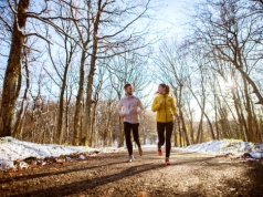 Elastyczna elektronika na nadgarstku. Naukowcy z UW spełniają marzenia biegaczy