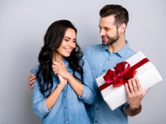 Nie wiesz co kupić na Dzień Kobiet? Zdradzi to znak zodiaku