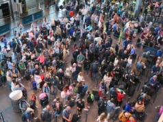 Wielka Brytania ewakuuje obywateli z Bliskiego Wschodu. Pokazują, że można