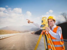 Gdzie w Polsce brakuje geodetów