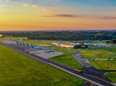 Lotnisko Modlin rośnie. 118-proc. wzrost ruchu w lutym