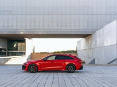 Nowe Audi RS 5 Avant mocno przytyło. Nawet Ford F-150 jest od niego lżejszy