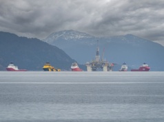 Norwegowie odkryli nową, tańszą ropę. Stają instalacje naftowe na Bliski Wschodzie