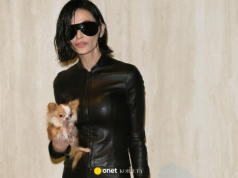 Durand: Wszyscy mówią o wyglądzie Demi Moore. Sama zaczęłam się zastanawiać, co mi wypada, a co nie