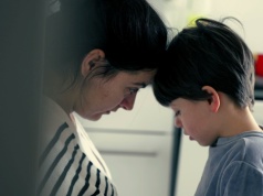 "Ojcostwo to wybór, macierzyństwo obowiązek". Internautka: Matki nikt nie pyta, czy ogarnia