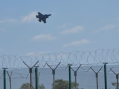 Dlaczego atak na Iran może okazać się kosztownym błędem dla USA. Czy to zasłona dymna mająca odwrócić uwagę od skandalu z Epsteinem?