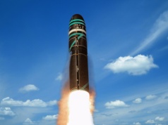 Polska zainteresowana zaawansowanym programem odstraszania nuklearnego Francji