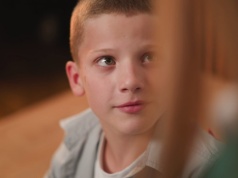 Dziecko ciągle pyta "dlaczego"? Wiemy, co kryje się za tą lawiną pytań