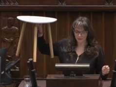 Szokujący wykład Jachiry. Lewy z Bicepsem naśmiewają się z posłanki