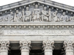 Ukrywali transpłciowość dzieci przed ich rodzicami. Sąd Najwyższy USA zablokował kalifornijskie przepisy