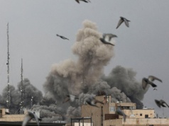 Rynki nadal pod presją, Iran straszy pożogą w Cieśninie Ormuz