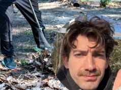 Kiedy pierwsze grabienie po zimie? Ogrodnik studzi zapał. "Polecam się wstrzymać"