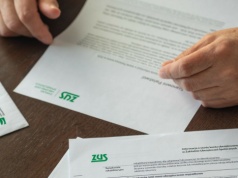 Tym seniorom należy się wyższa emerytura. Kluczowy jest jeden dokument