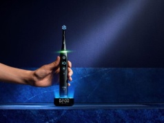 Polacy za choroby przyzębia płacą miliardy, a wciąż zaniedbują higienę jamy ustnej. Darmowe konsultacje stomatologiczne w marcu