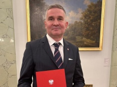 Krakowski lekarz otrzymał akt nominacyjny od prezydenta Nawrockiego