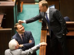 Błaszczak: Gdzie się schował Sikorski? Gdzie jest Tusk?