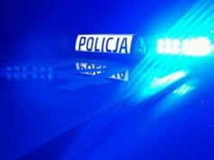 Niebezpieczny drift przerwany przez policjantów. Nieodpowiedzialny kierowca ukarany zgodnie z nowymi przepisami