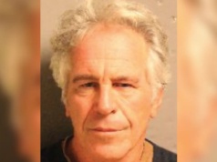 Politycy z Illinois chcą powołać stanową komisję ds. Jeffreya Epsteina