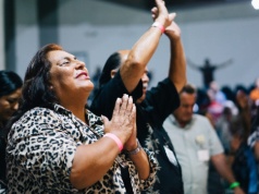 Hiszpania: biskupi ostrzegają przed nadużywaniem emocji w ruchach chrześcijańskich