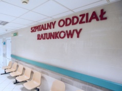 Surowy wyrok dla 60-latka, który szarpał pielęgniarki i policjanta na SOR