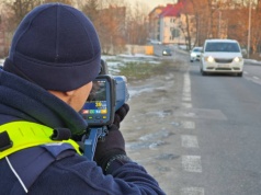 "Nie będzie taryfy ulgowej". W życie wchodzą nowe przepisy drogowe