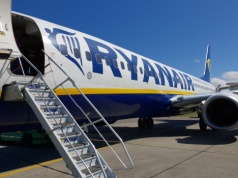 10 nowych tras z warszawskich lotnisk. Ryanair ogłosił siatkę połączeń na lato