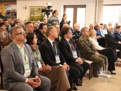 Od rana w Wieluniu trwa konferencja dotycząca zarządzania strategicznymi obiektami w sytuacjach kryzysowych (zdjęcia)