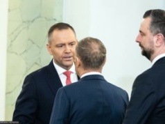 Broń jądrowa z Francji czy USA. Czy Polska załapie się na Nuclear Sharing?