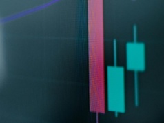 Premier odwraca wojenne wzrosty akcji Orlenu?