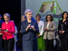 Małopolska nagrodziła służby zatrudnienia. Wśród odznaczonych pracownicy z Nowego Sącza