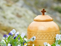 Ten kraj stawia na "zieloną śmierć". Kremacja wodna oficjalnie dopuszczona