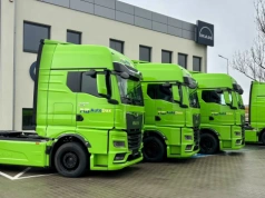 Przesiadka wewnątrz koncernu: 20 MAN-ów TGX D30 18.560 dla firmy Auto-Dax