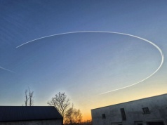 Tajemniczy ślad na niebie