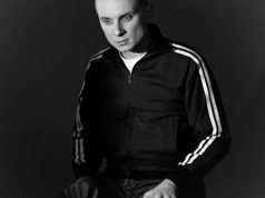 Ralph Kaminski z intrygującą „Szafą Romana”