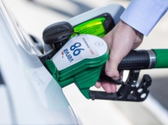 Benzyna znów po 6–7 zł? Rynek ropy w cieniu Ormuzu